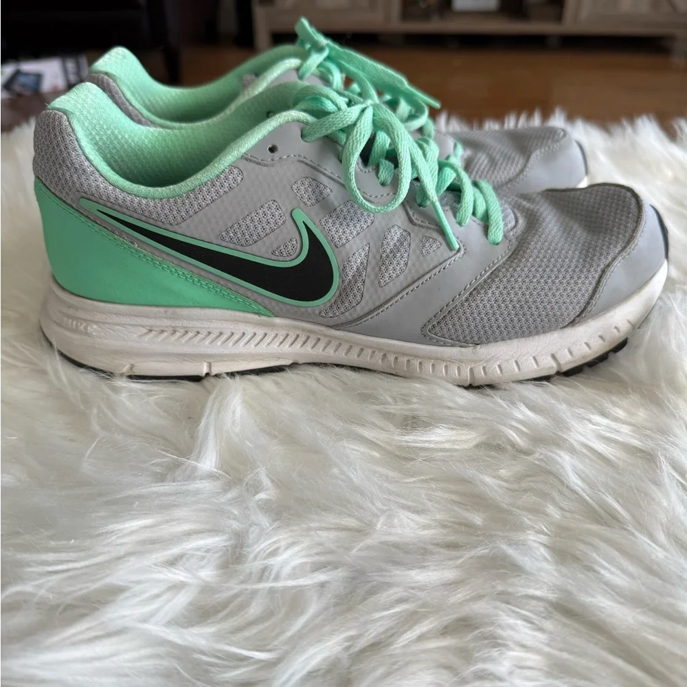 Nike | Women’s Size 10 Nike Downshifter 6 Sneakers in Gray and Teal, Black Swoop